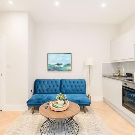 The Solo Haven 20 Min To Central Londres Exterior foto