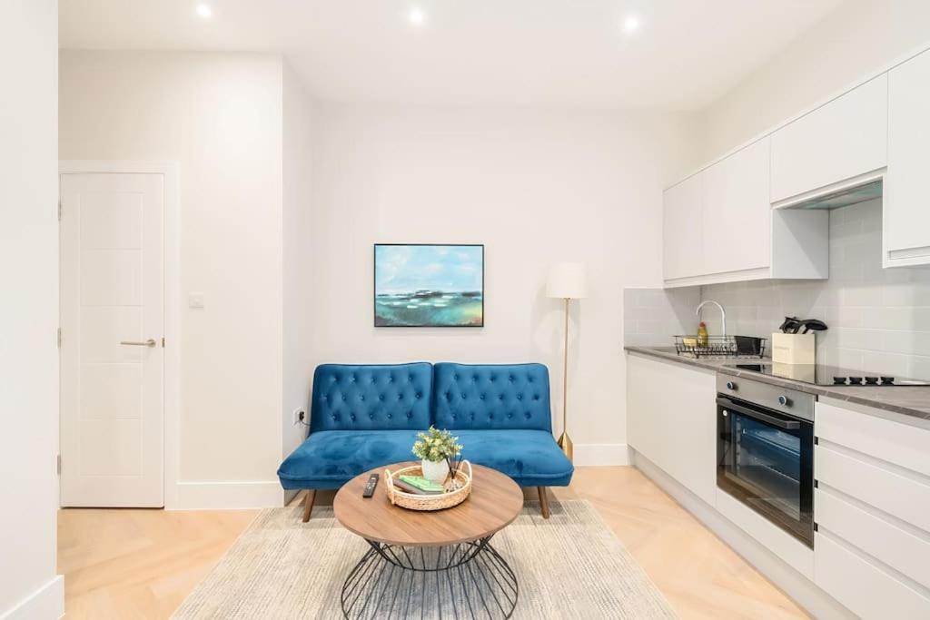 The Solo Haven 20 Min To Central Londres Exterior foto