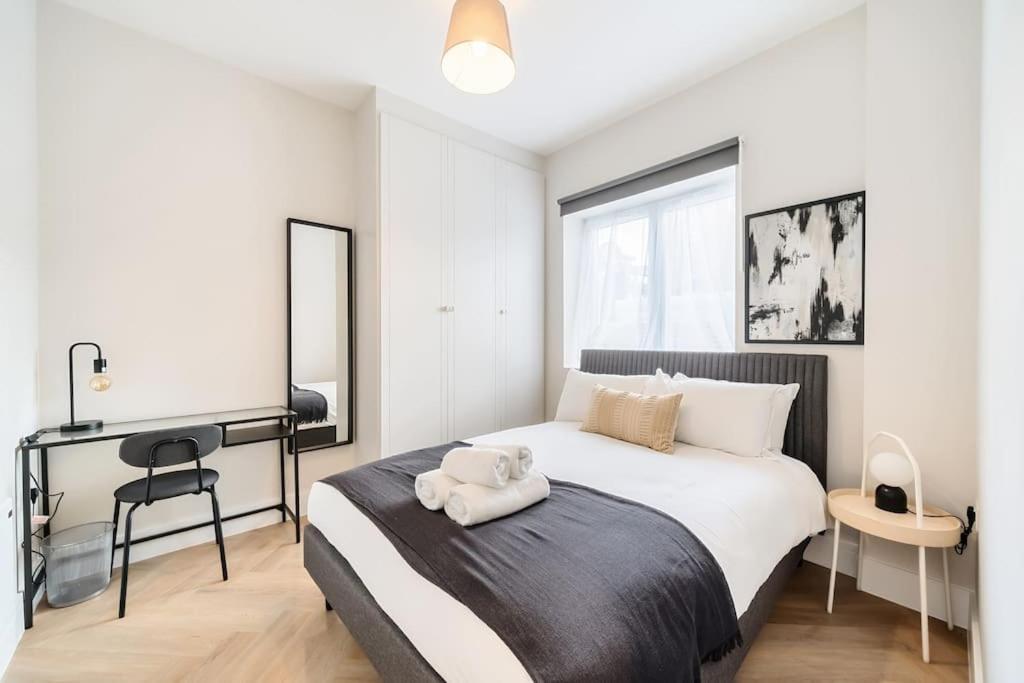 The Solo Haven 20 Min To Central Londres Exterior foto